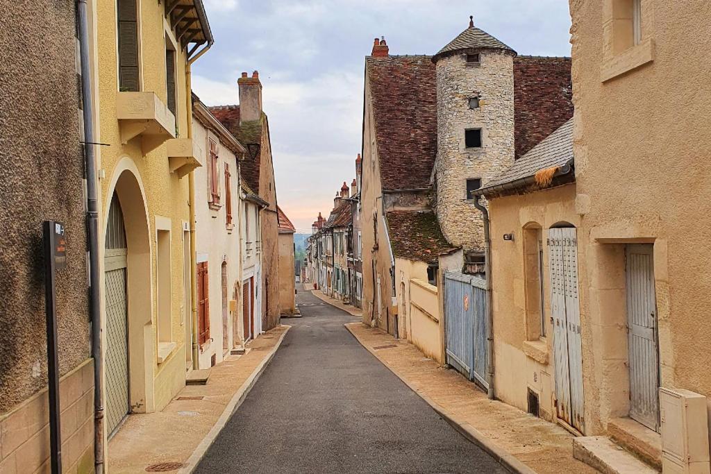Larbrenville Gites Citadins En Centre-Ville Historique La Charité-sur-Loire Zewnętrze zdjęcie